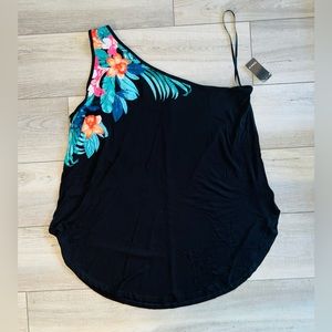 SOLD!!! - Torrid Size 3X tropical and black soft sexy off shoulder
